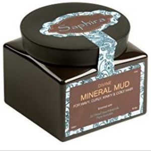 Saphira mineral mud